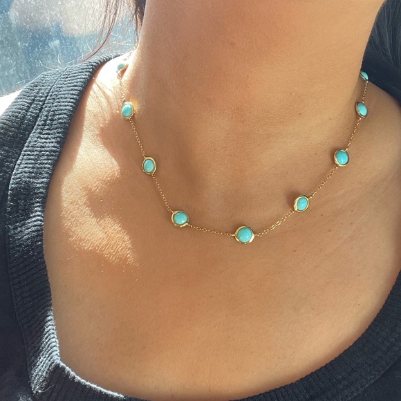 ❌SOLD❌ Turquoise Station Necklace - Picture 6 of 6